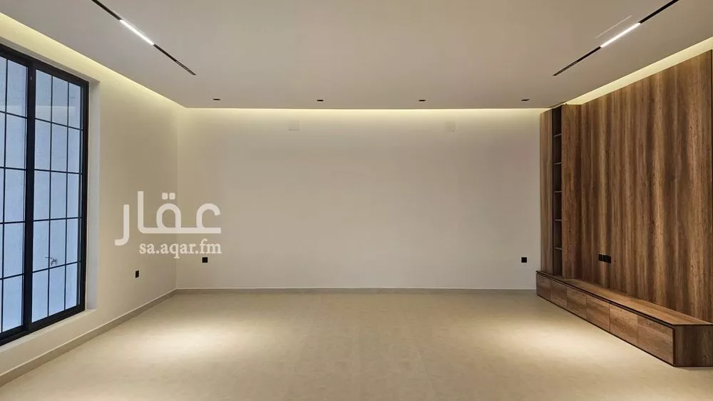 فيلا 5 غرف في الفاروق 20