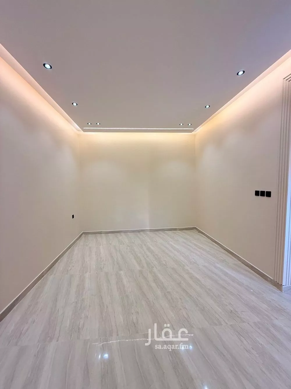 7 bedroom villa in Al Uraija Al Gharbiyah 4