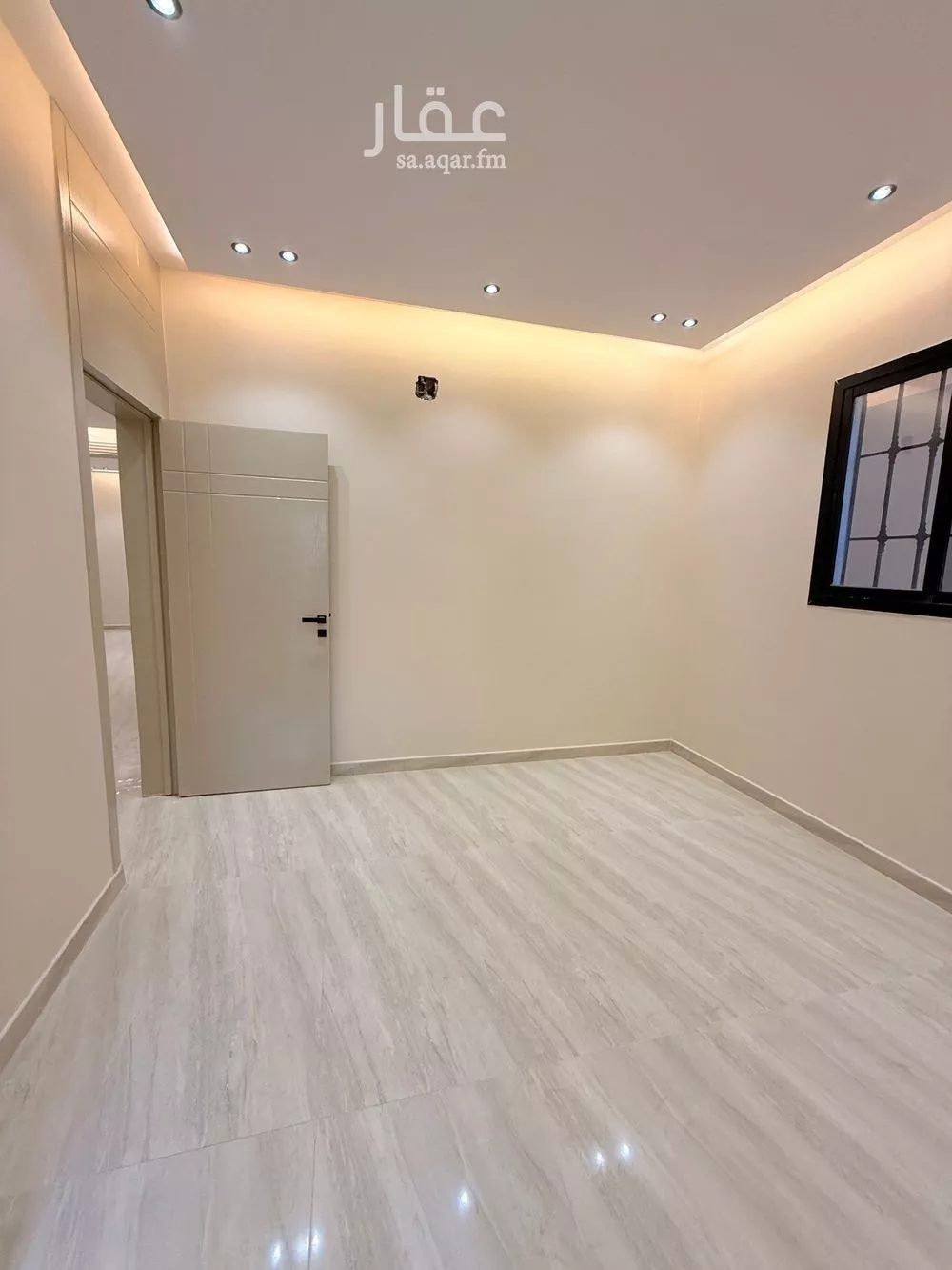 7 bedroom villa in Al Uraija Al Gharbiyah 6
