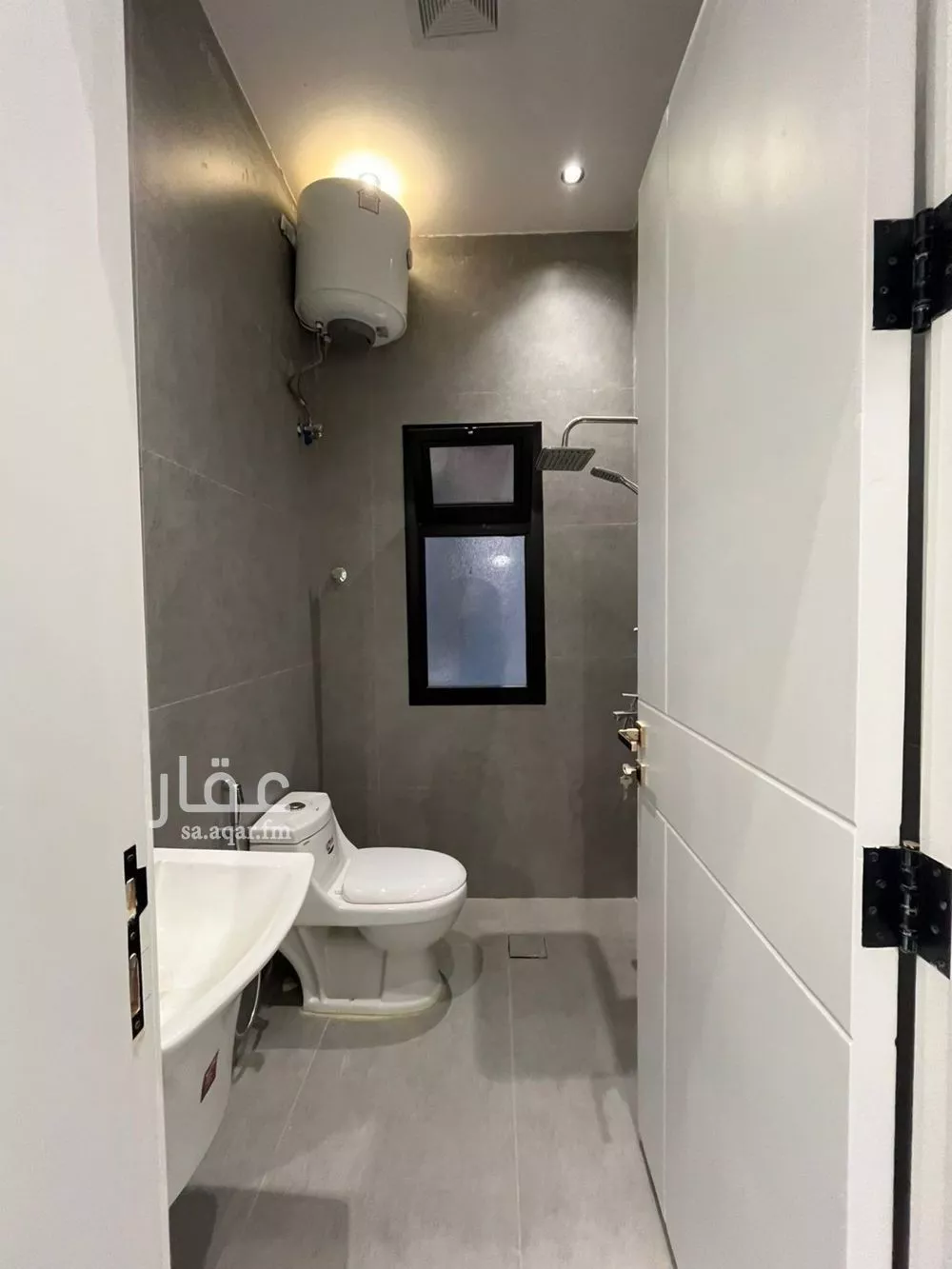 فيلا 4 غرف في الجنادرية 30