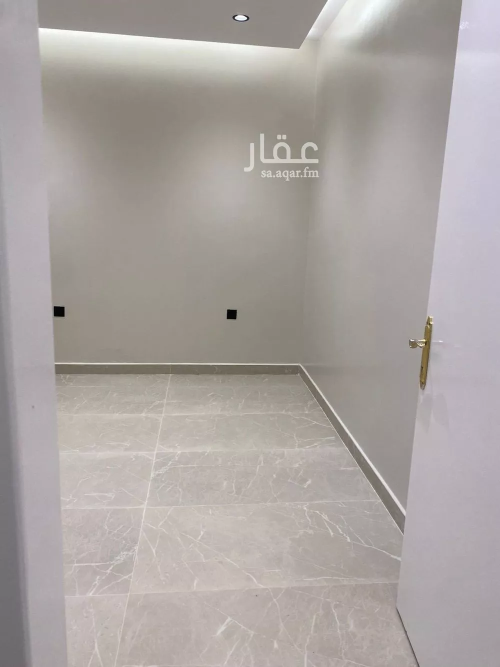 2 bedroom floor in Al Malqa 5