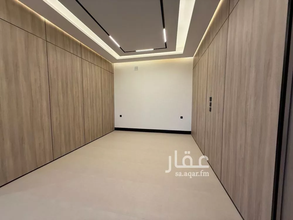 6 bedroom villa in Al Munsiyah 3