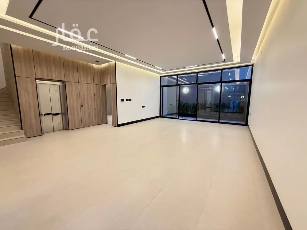 6 bedroom villa in Al Munsiyah 6