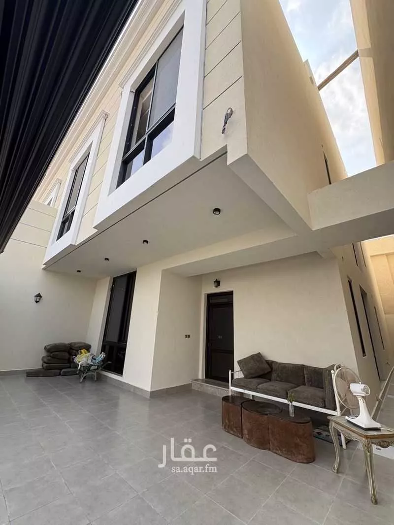 4 bedroom villa in Ar Riyadh, Jeddah 2