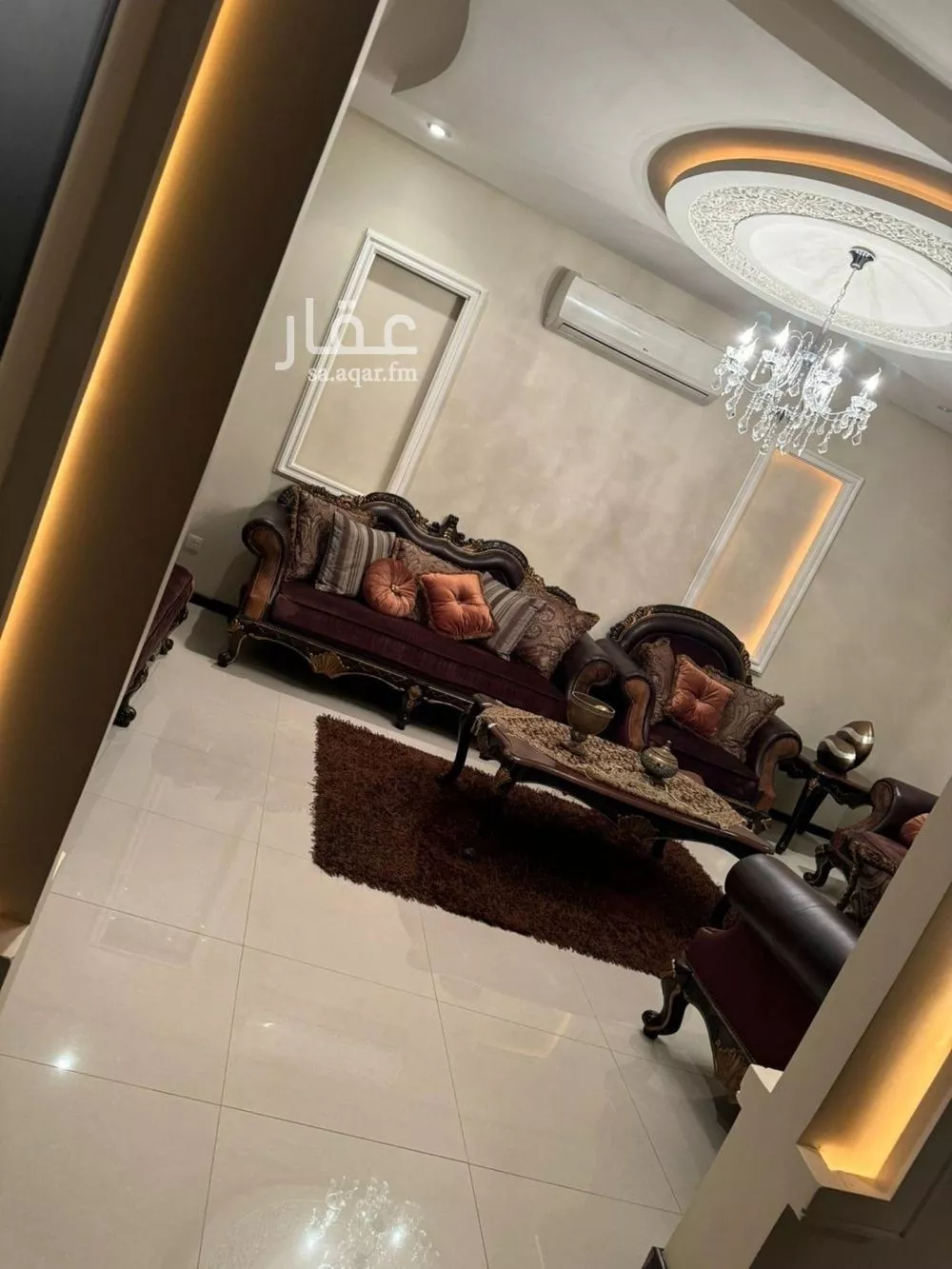 فيلا 5 غرف في النفل 3