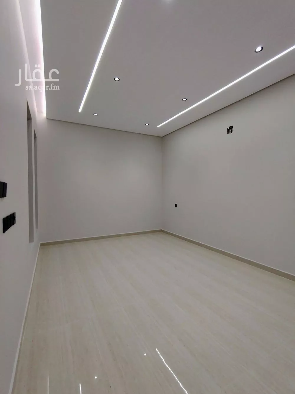 6 bedroom villa in Al Hazm 11
