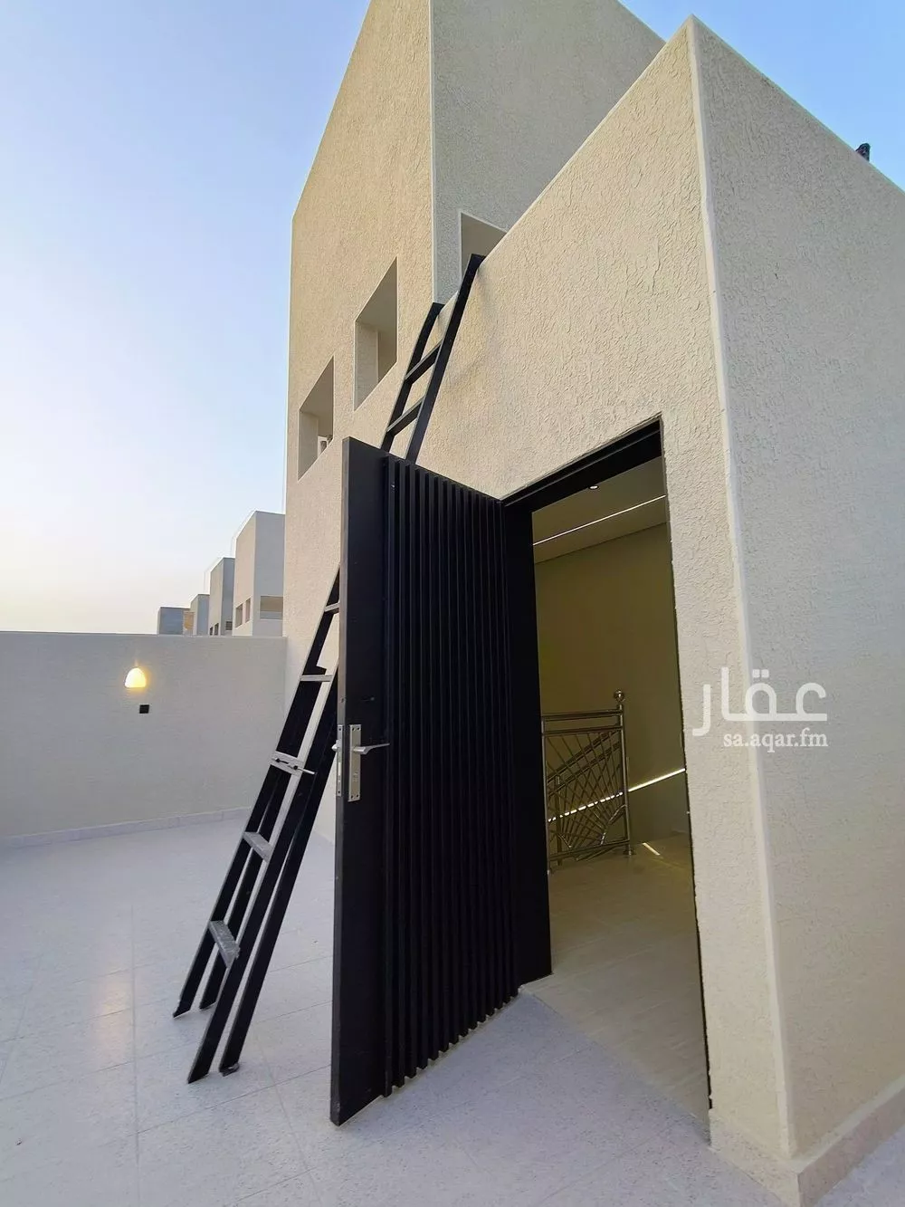 6 bedroom villa in Al Hazm 15