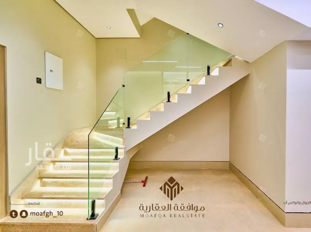 5 bedroom villa in Al Mahdiyyah 14