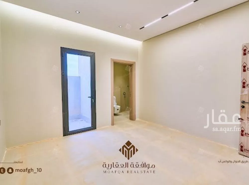 5 bedroom villa in Al Mahdiyyah 27