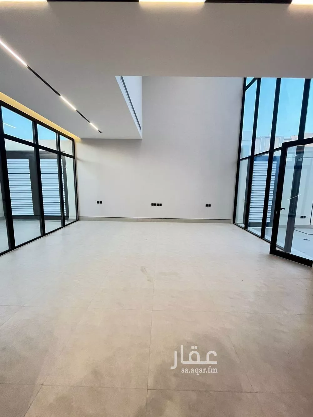 5 bedroom villa in Al Mahdiyyah 3