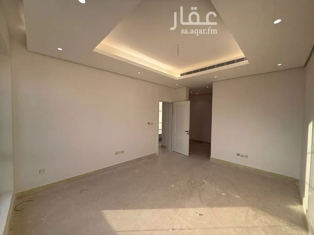 5 bedroom villa in Al Mahdiyyah 11