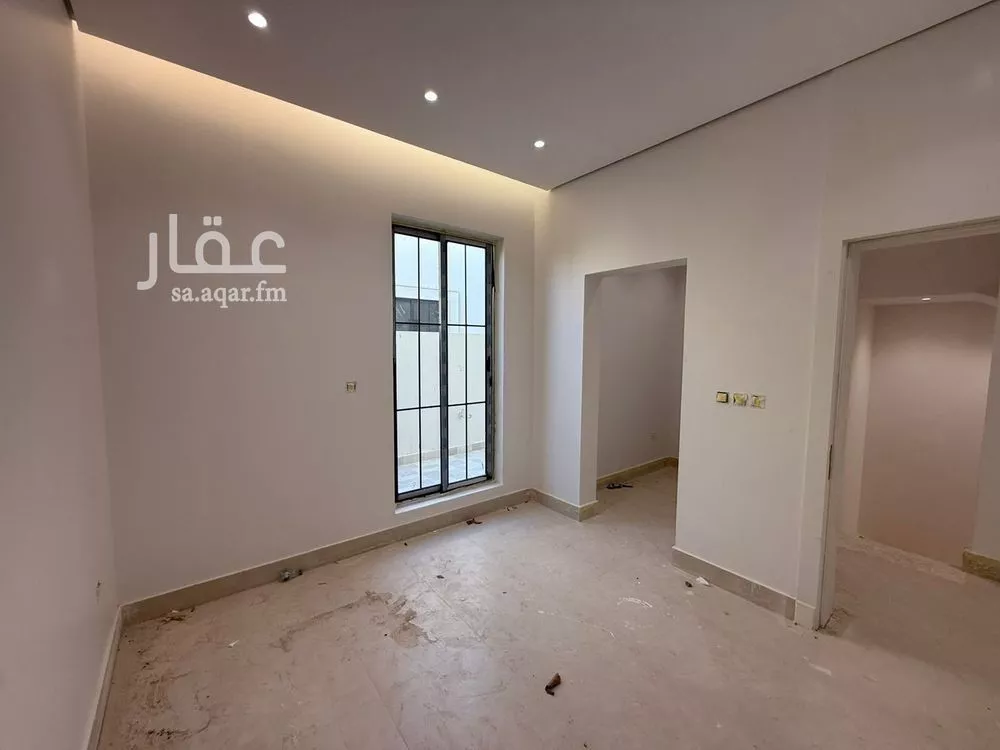 5 bedroom villa in Al Mahdiyyah 13