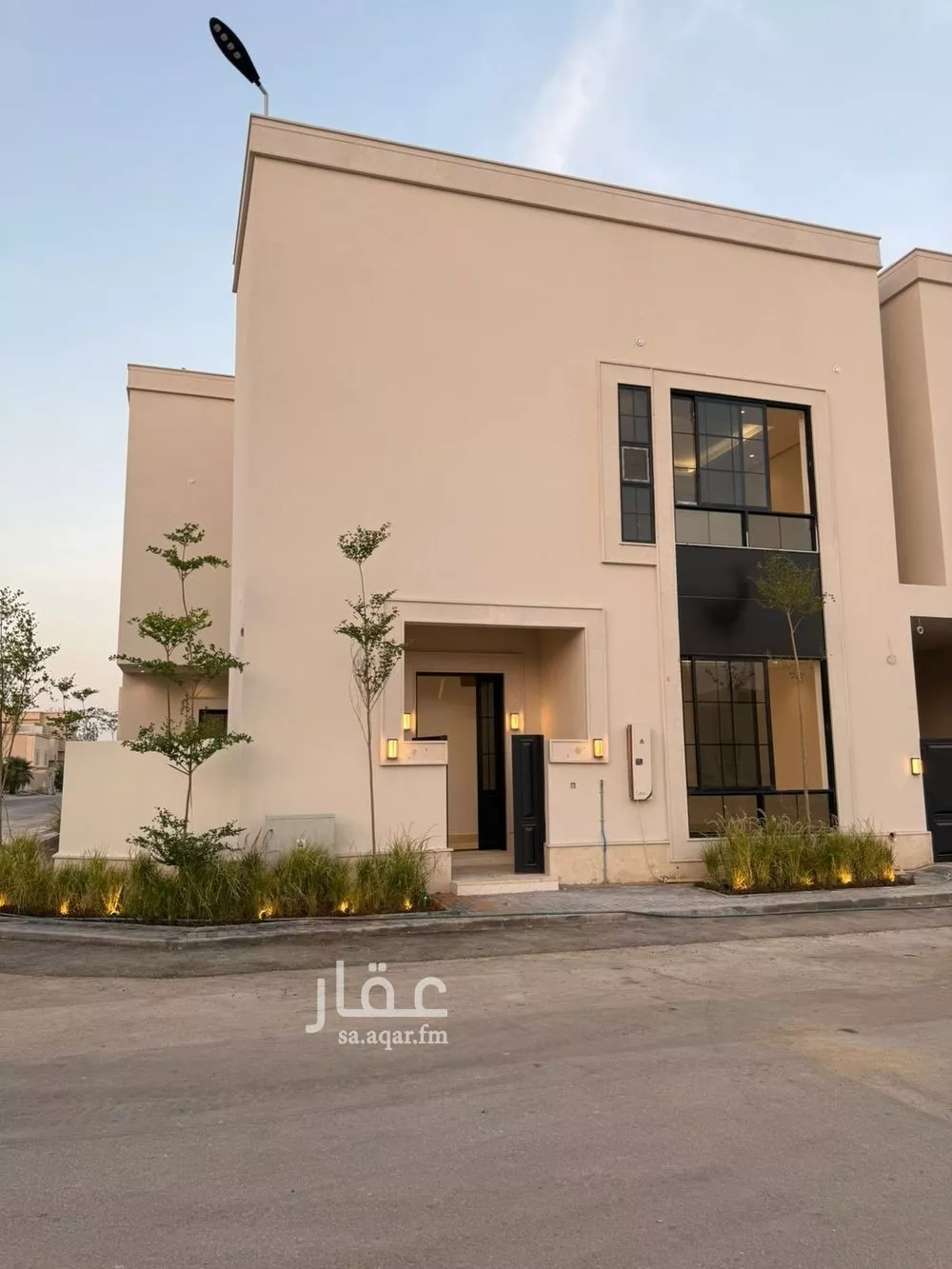 5 bedroom villa in Al Mahdiyyah 6