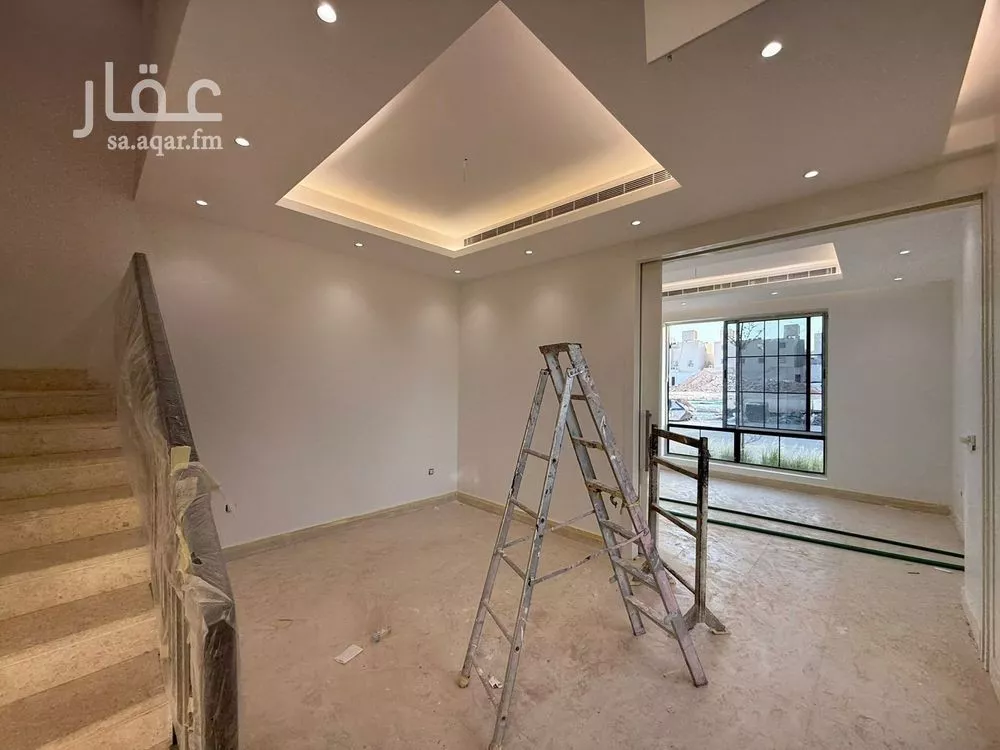 5 bedroom villa in Al Mahdiyyah 7