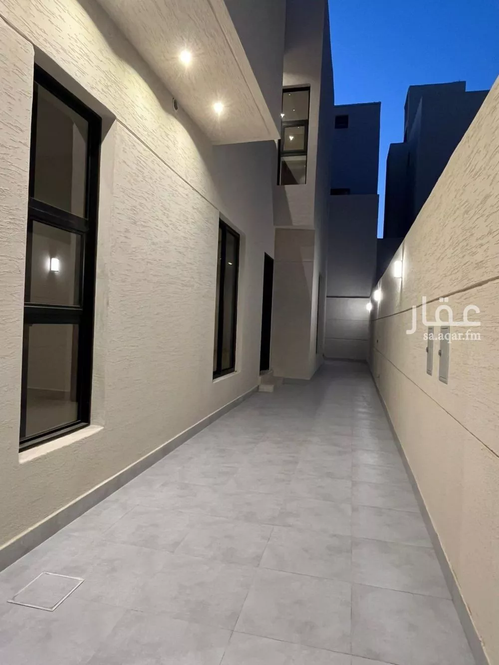 فيلا 4 غرف في المهدية 6