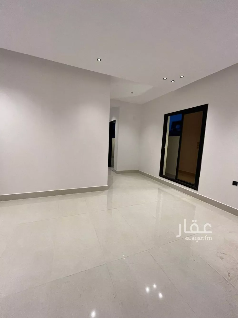 فيلا 4 غرف في المهدية 7