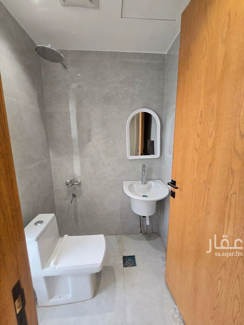 6 bedroom villa in Dahiat Namar 17