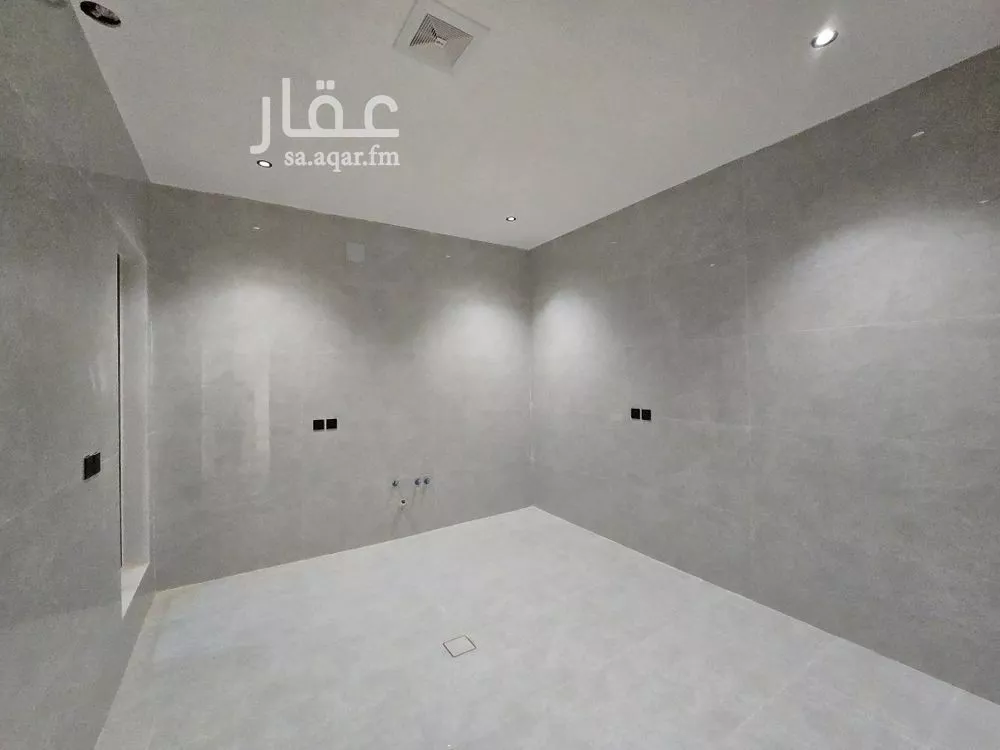 6 bedroom villa in Dahiat Namar 8