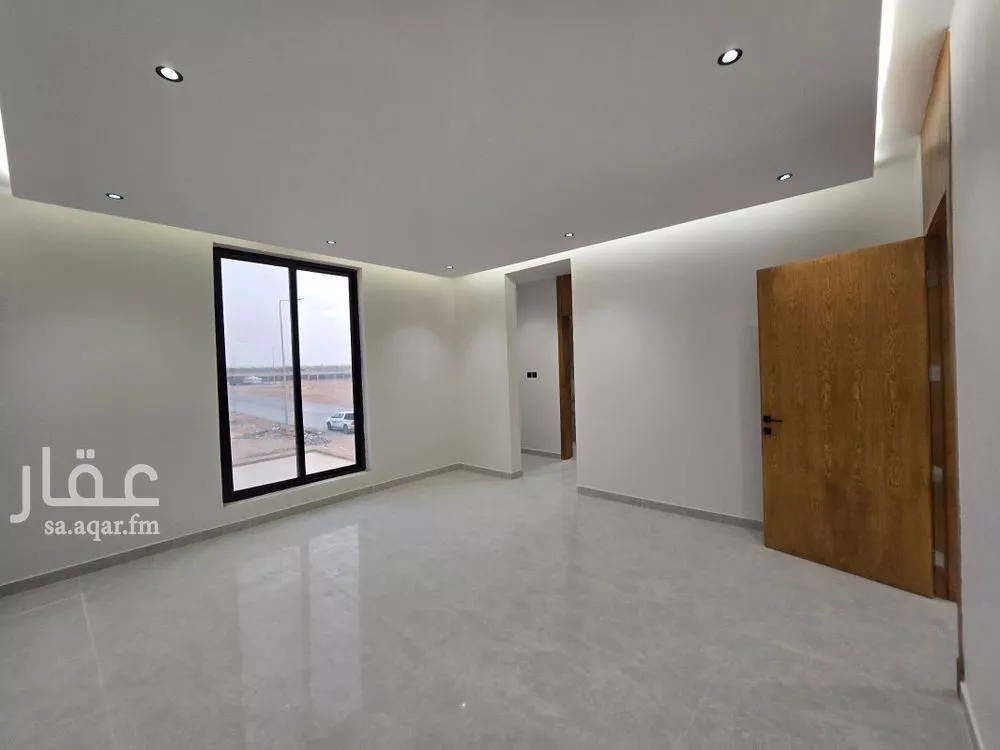 6 bedroom villa in Dahiat Namar 10