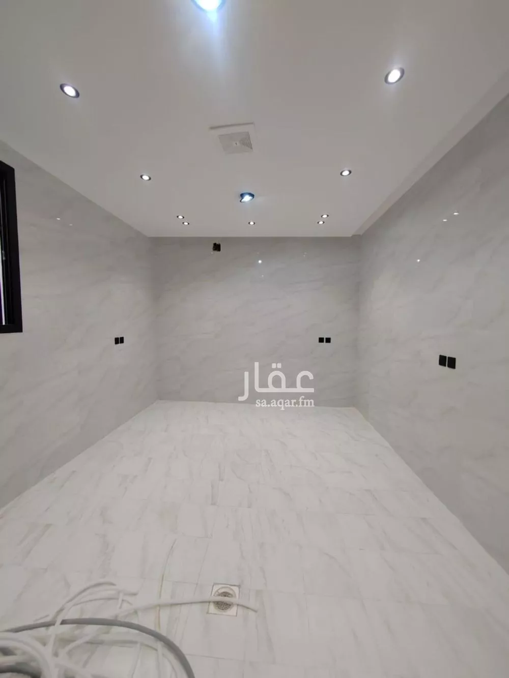 فيلا 6 غرف في العريجاء الغربية 16