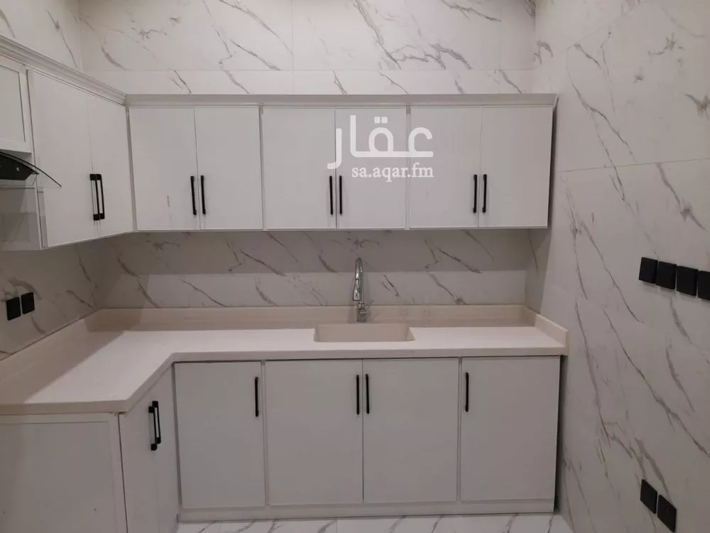 3 bedroom duplex in Al Qairawan 7