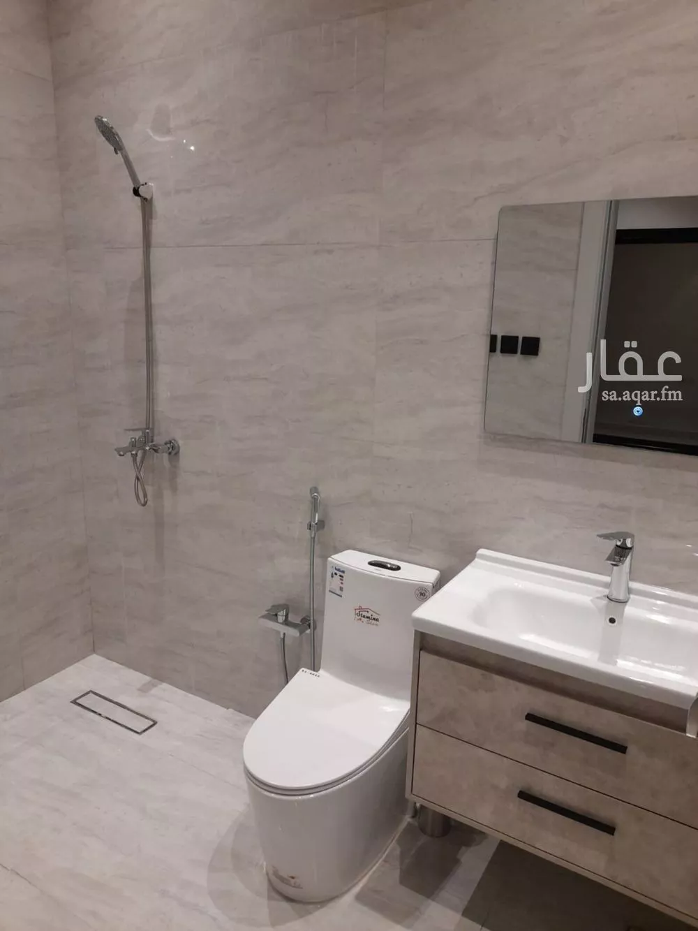 3 bedroom duplex in Al Qairawan 10
