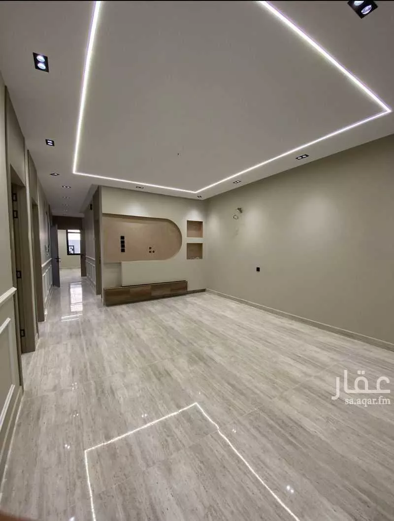 فيلا 4 غرف في الملك فهد 5
