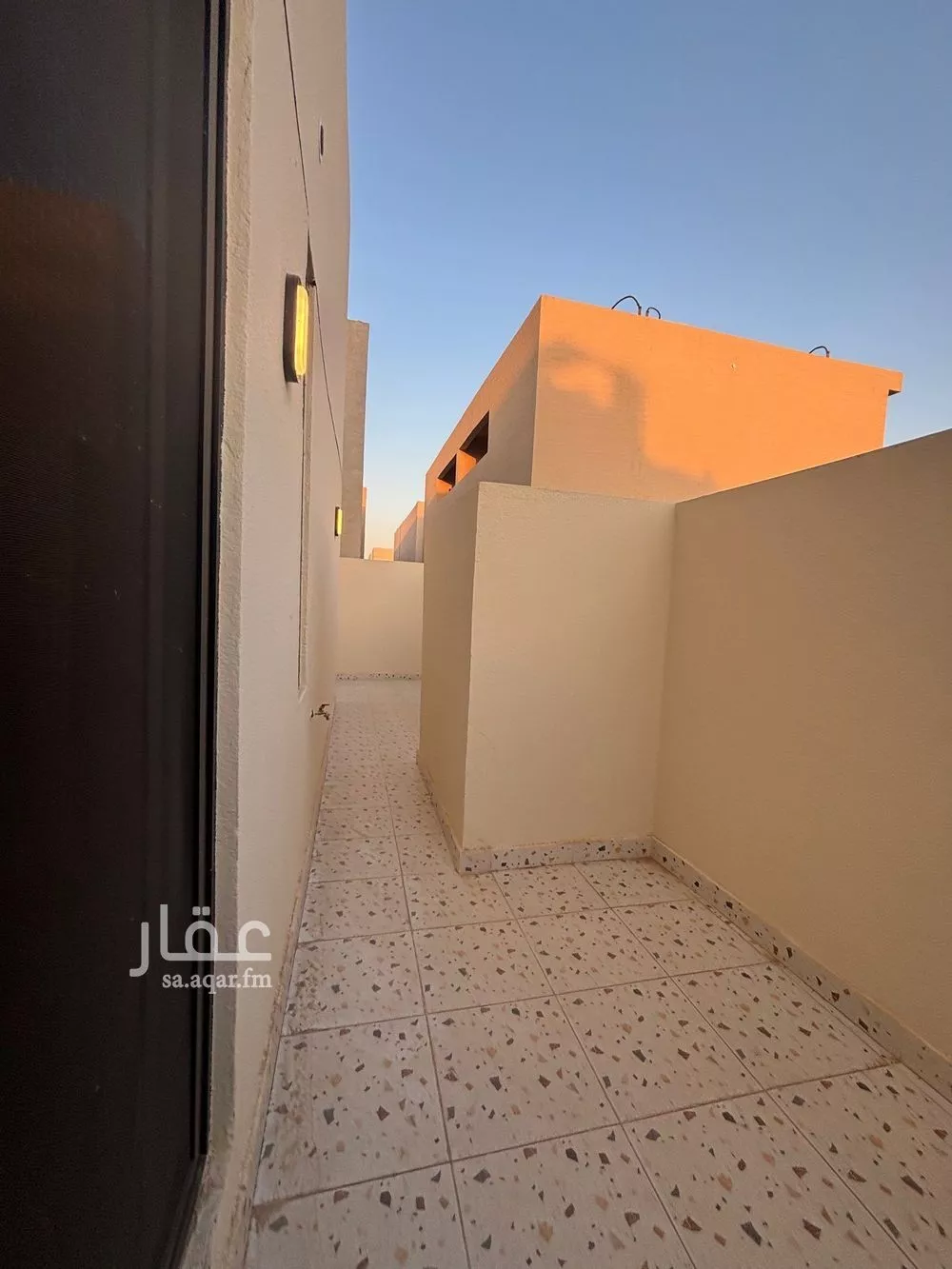 فيلا 6 غرف في المهدية 8