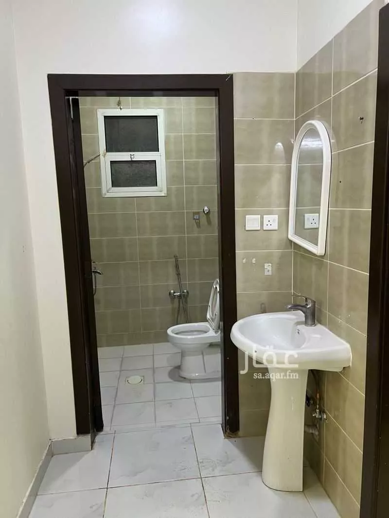4 bedroom floor in As Saadah 9