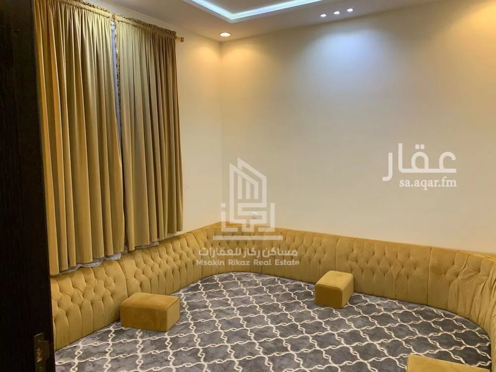 10 bedroom villa in Al Janadriyah 4