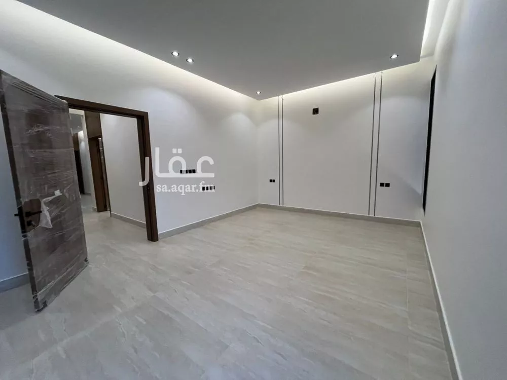 5 bedroom villa in Al Mahdiyyah 19