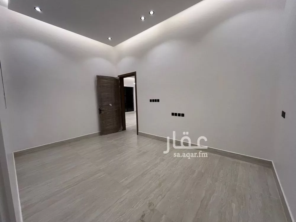 5 bedroom villa in Al Mahdiyyah 21