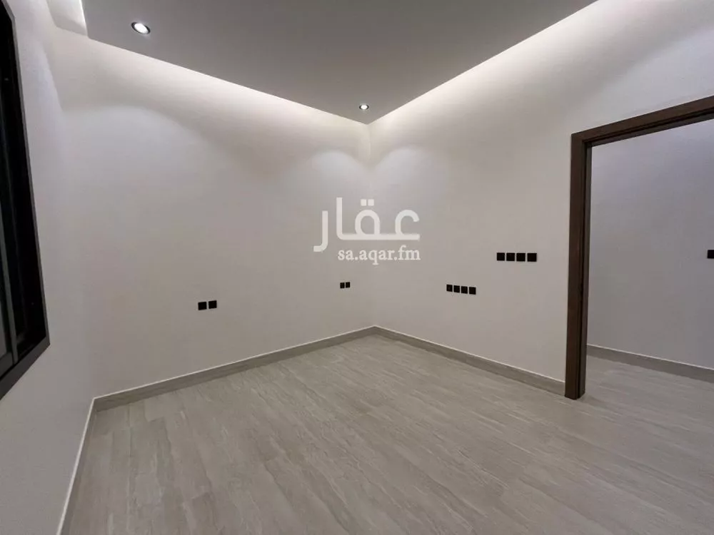 5 bedroom villa in Al Mahdiyyah 29