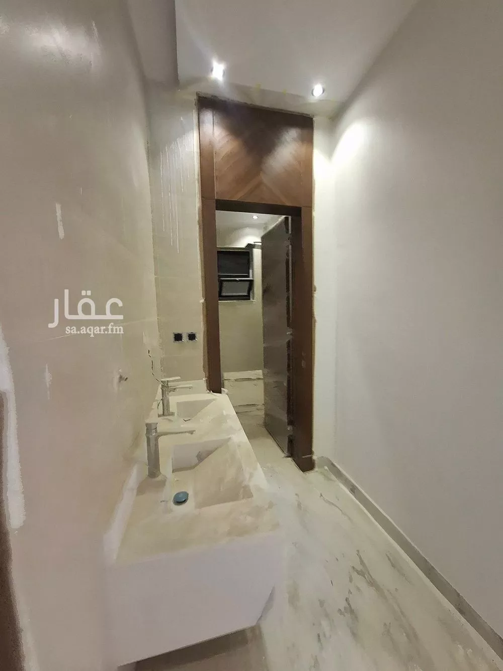 فيلا 6 غرف في طويق 15