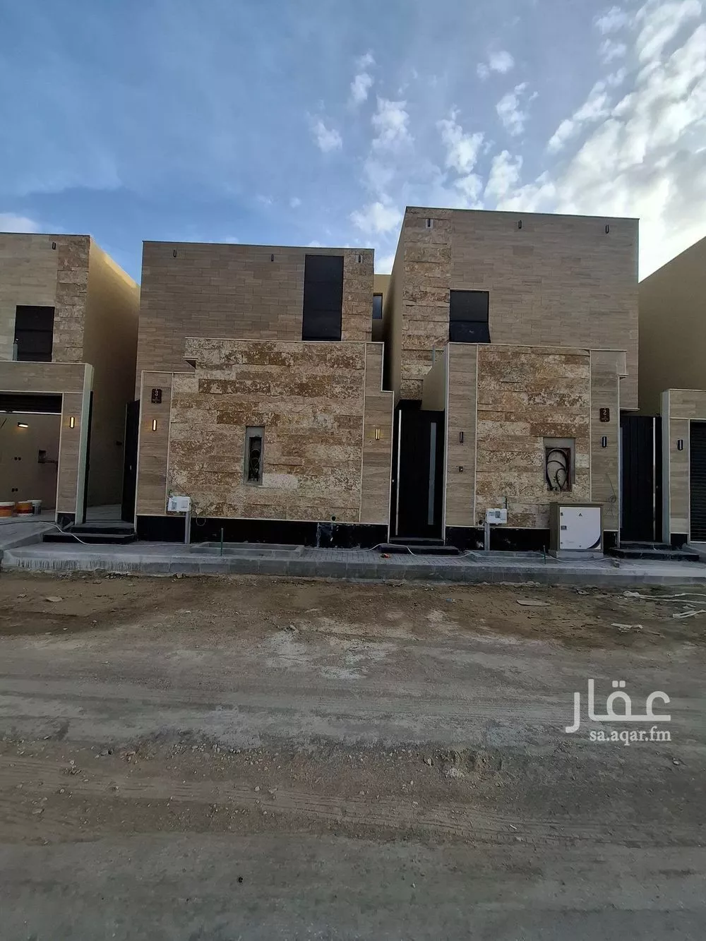 فيلا 6 غرف في طويق 19