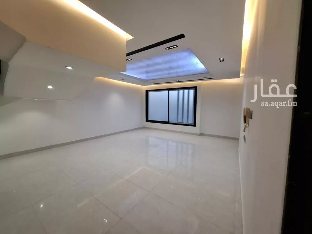 فيلا 5 غرف في بدر 7