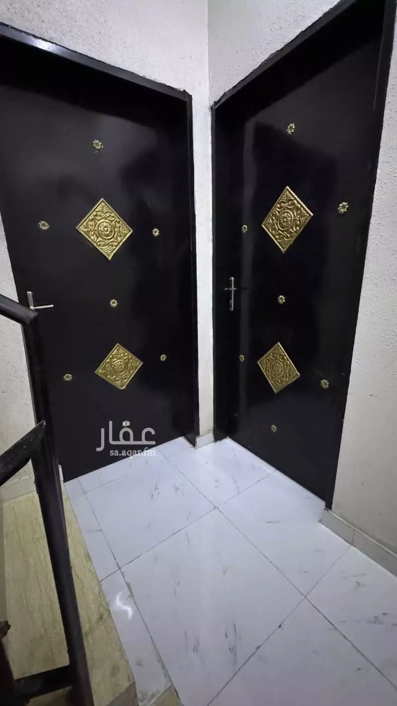 3 bedroom floor in Taibah 5