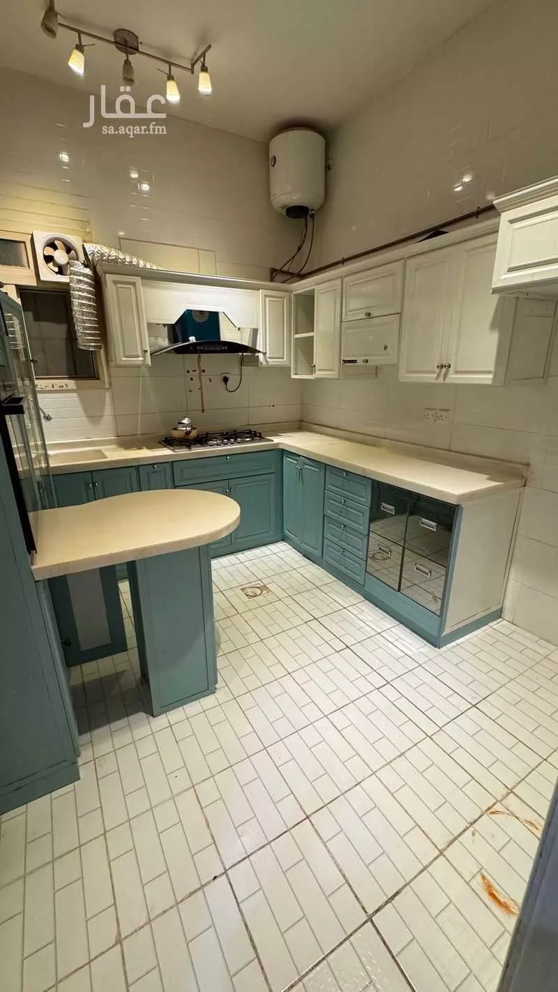 3 bedroom floor in Taibah 6