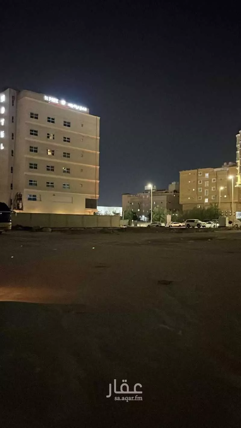 865 sqm land in Al Thuqbah 2