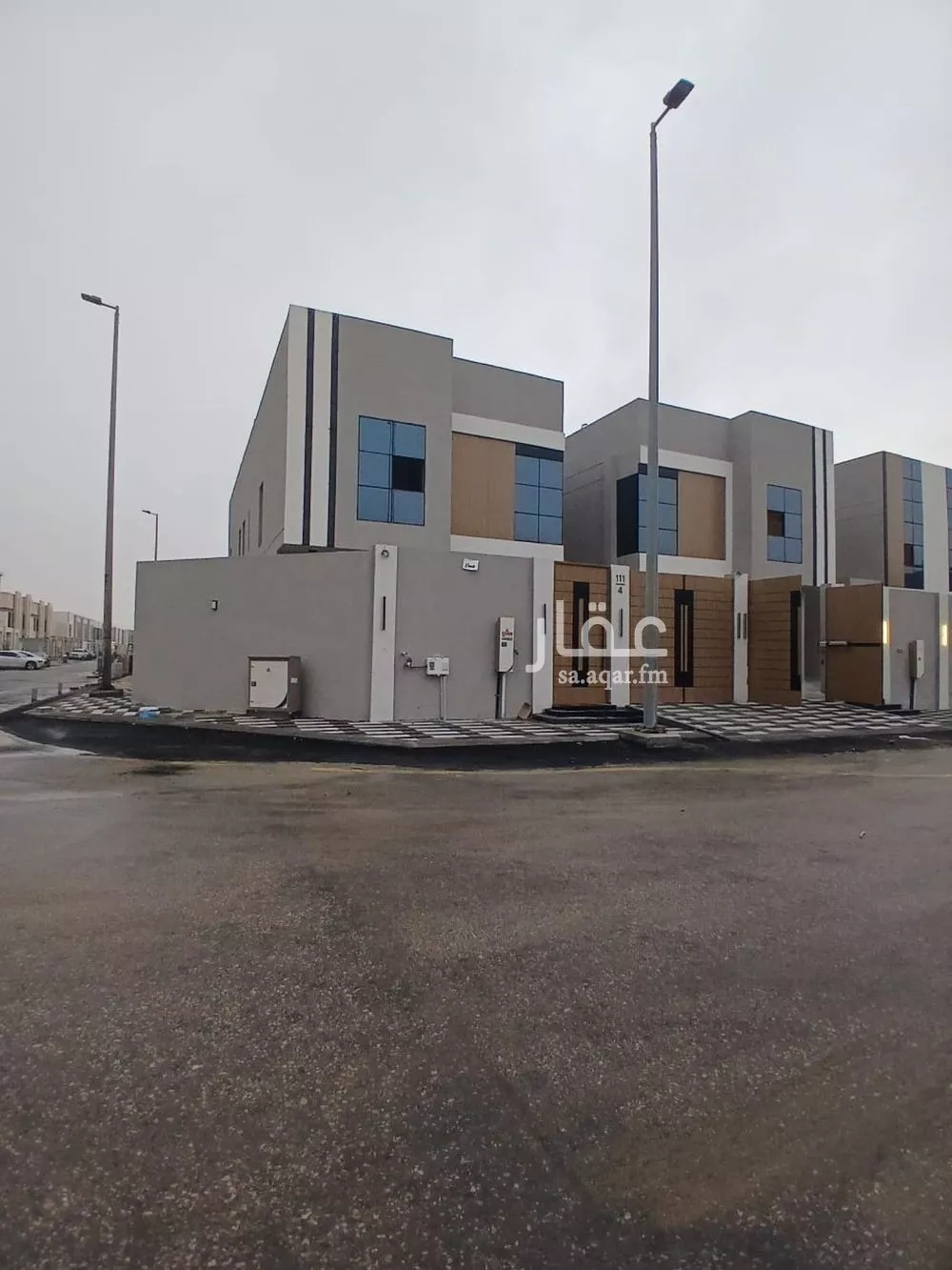 فيلا 9 غرف في الشعلة 2