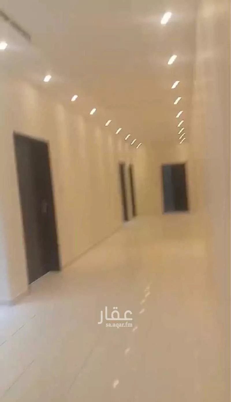 مكتب 774 م² في بنبان 3