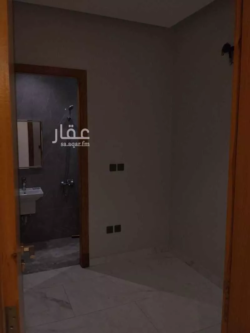 شقة 5 غرف في الصوارى 10