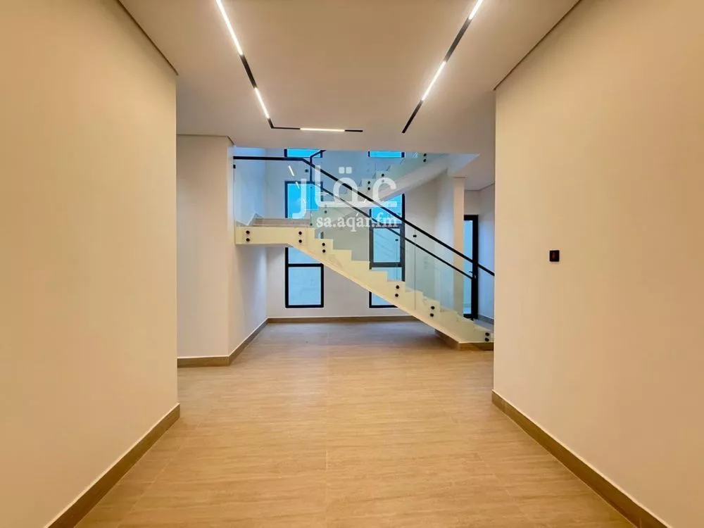 5 bedroom villa in Al Mahdiyyah 16