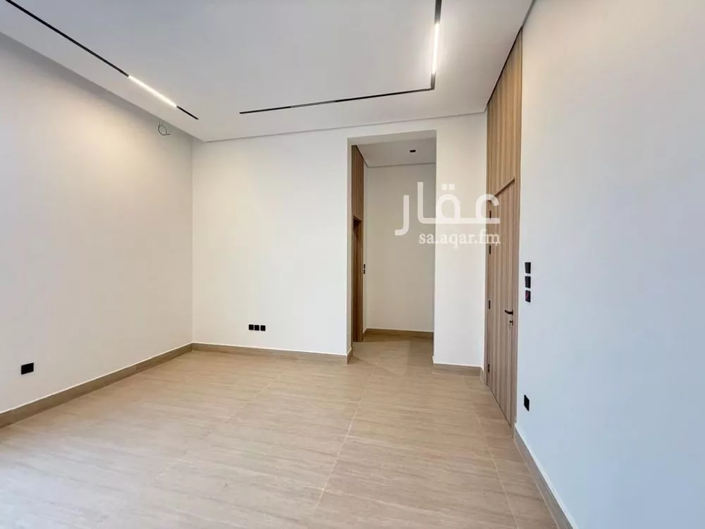 5 bedroom villa in Al Mahdiyyah 17
