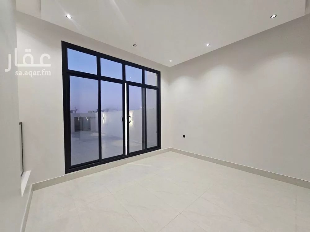 5 bedroom villa in Al Narjis 13