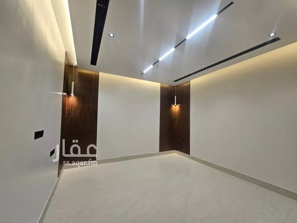 5 bedroom villa in Al Narjis 4