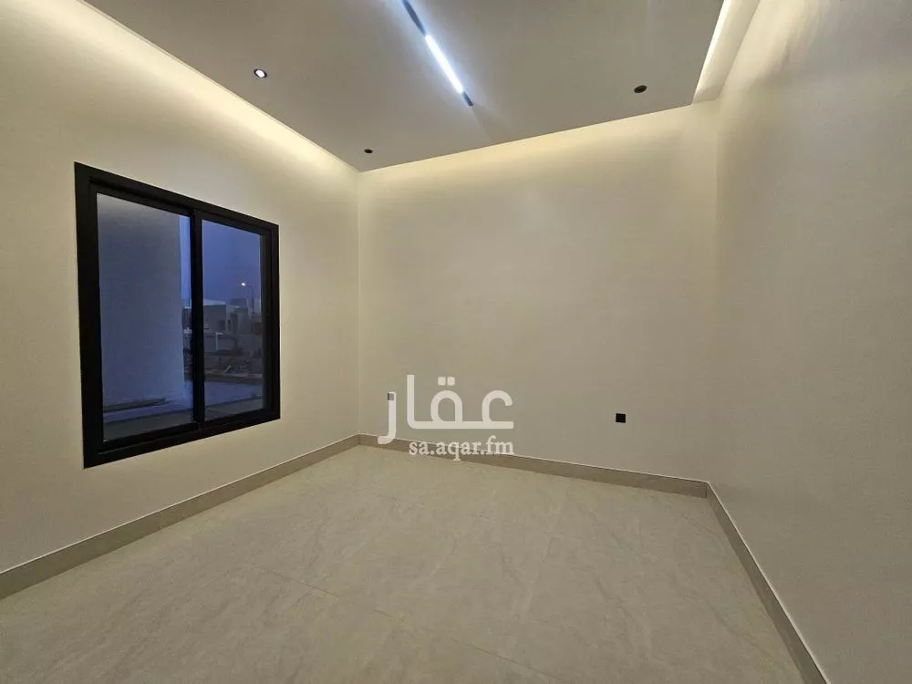 5 bedroom villa in Al Narjis 5