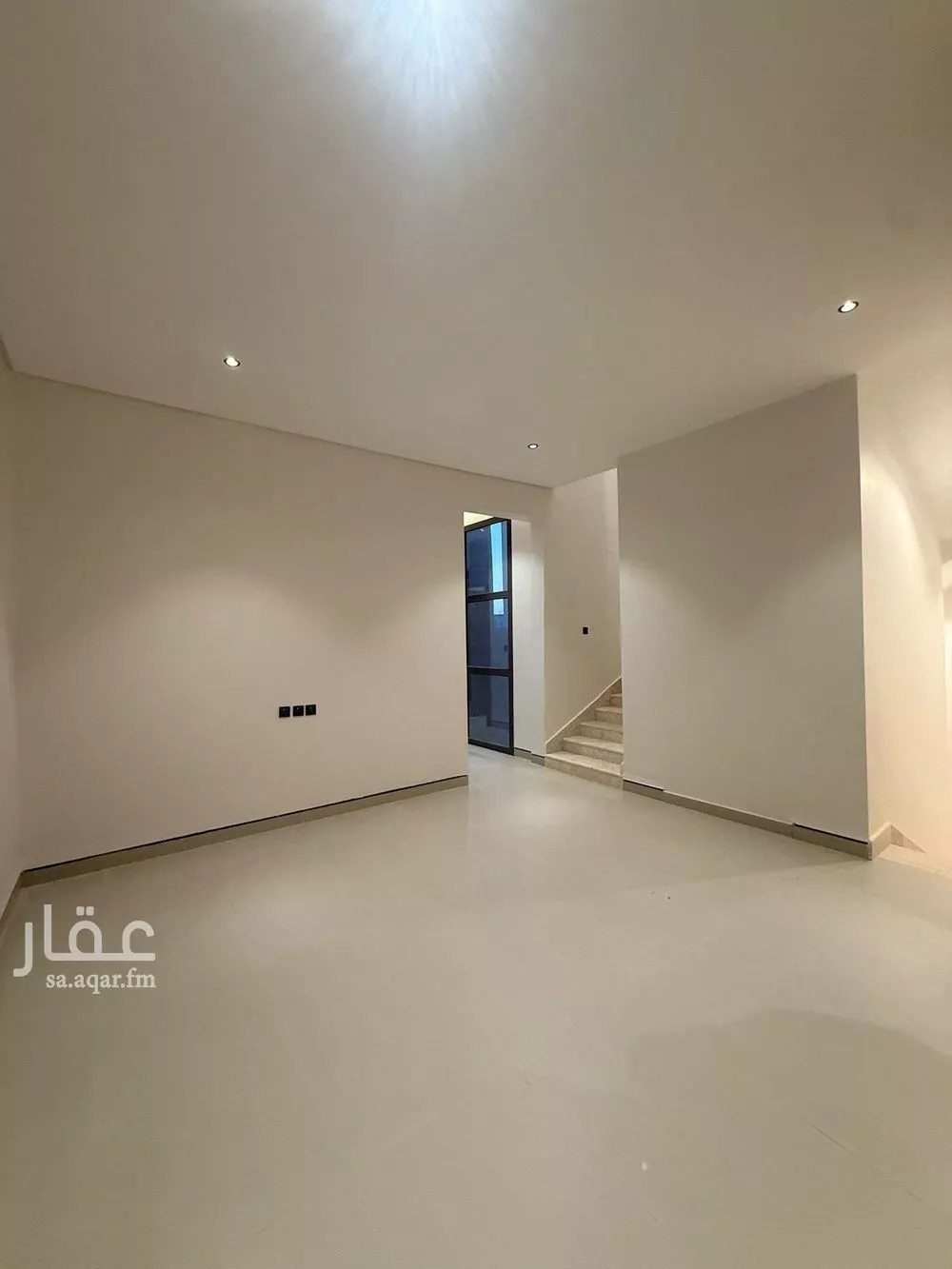 فيلا 6 غرف في المهدية 16
