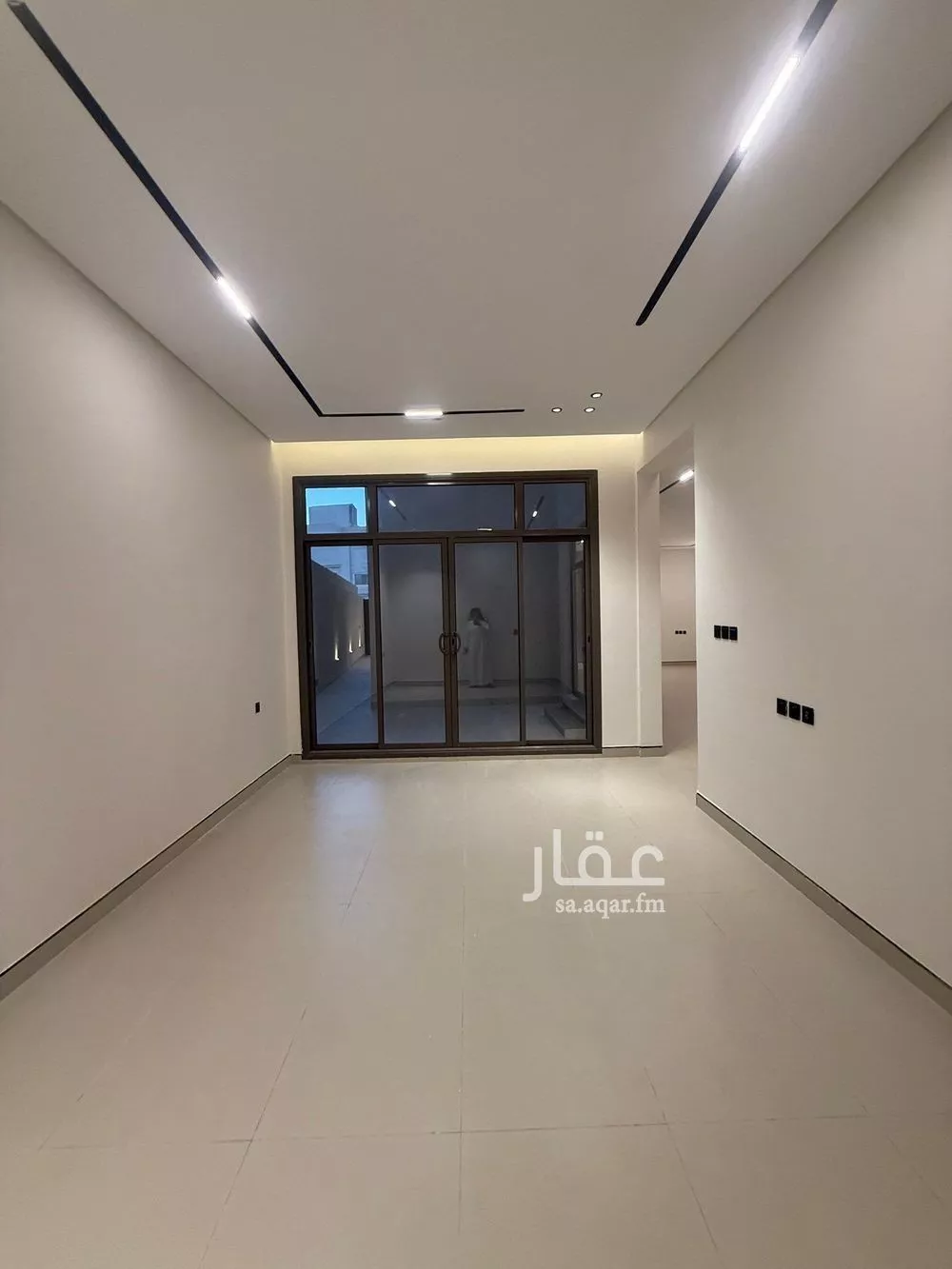 فيلا 6 غرف في المهدية 9