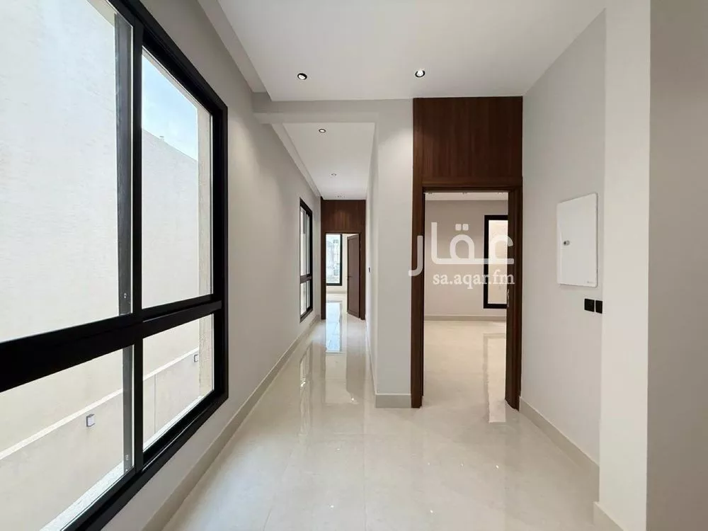 6 bedroom villa in Al Mahdiyyah 11
